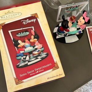 Hallmark Disney Soda Shoppe Sweethearts 2005 - in original packaging